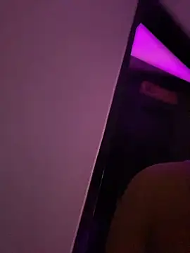 canelaa sweet5 online show from March 5, 2026, 2:51 am