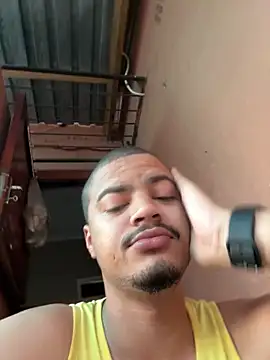 Snapshot of colouredboyfrombelhar chatting on March 18, 2026, 3:48 pm colouredboyfrombelhar online show from March 18, 2026, 3:48 pm