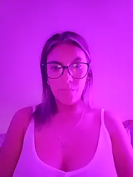 Silreinadorada online show from March 13, 2026, 10:11 am