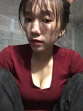 Snapshot of Sukem-mut chatting on April 24, 2026, 1:19 am Sukem-mut online show from April 24, 2026, 1:19 am