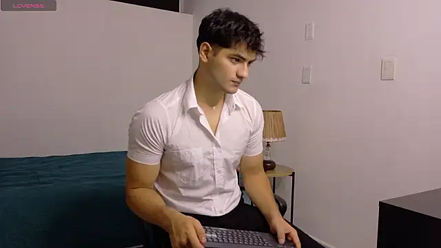 Kael Switch online show from March 5, 2026, 6:09 am