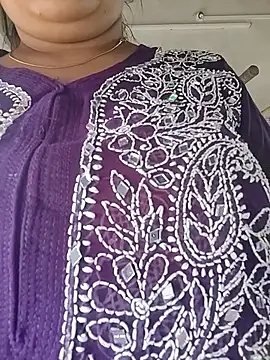 Snapshot of taniya0 chatting on July 9, 2026, 4:38 am taniya0 online show from July 9, 2026, 4:38 am