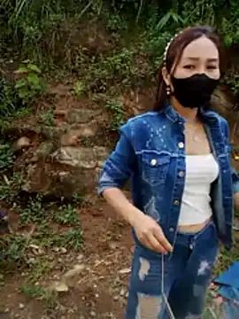 Thobaby112 online show from April 20, 2026, 9:23 am