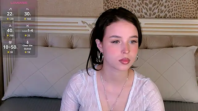 Snapshot of LanaLedger chatting on May 19, 2026, 11:27 am LanaLedger online show from May 19, 2026, 11:27 am