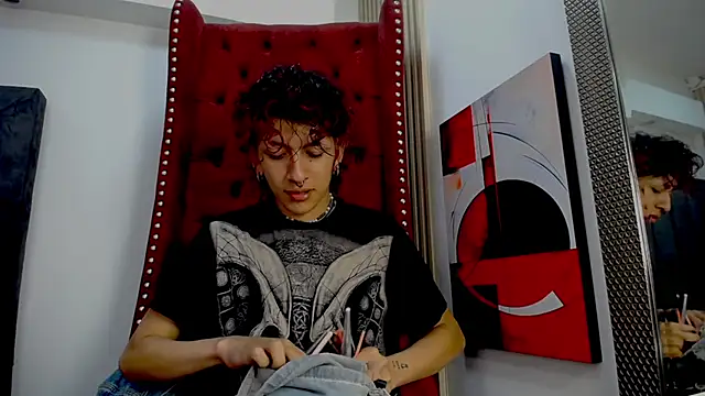 Cain Dantalion online show from April 13, 2026, 4:18 am