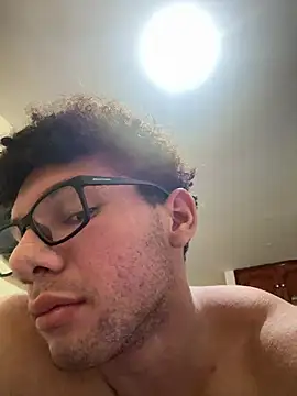Valentinacouple online show from June 1, 2026, 3:08 am