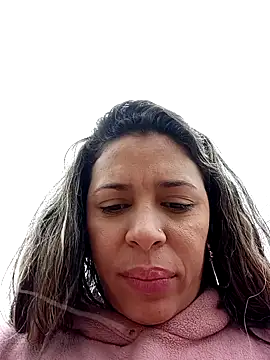 kiki milu online show from May 25, 2026, 8:15 pm