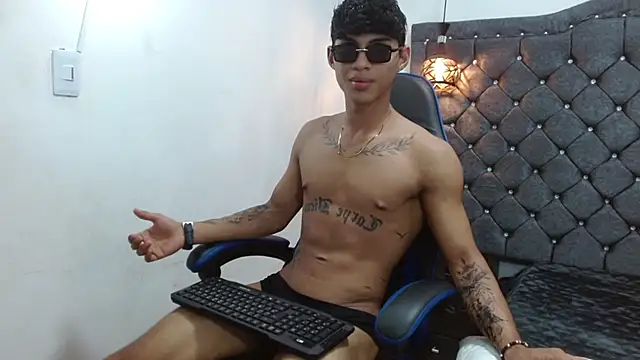 Snapshot of luka_big18 chatting on March 15, 2026, 3:56 am luka big18 online show from March 15, 2026, 3:56 am