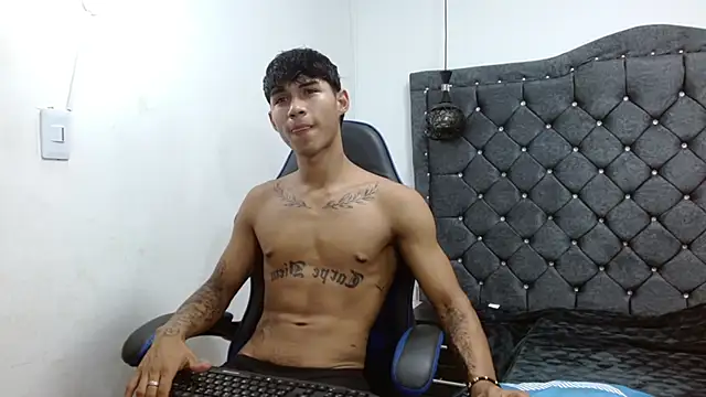 Snapshot of luka_big18 chatting on April 13, 2026, 5:46 am luka big18 online show from April 13, 2026, 5:46 am