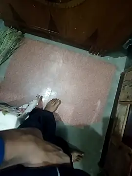 Avinh 09 online show from February 18, 2026, 1:34 am