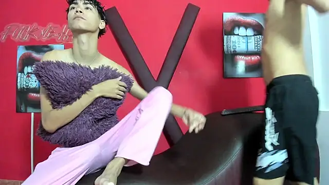 BOYS PLAY online show from April 19, 2026, 5:34 pm