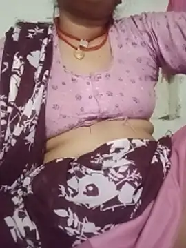 Soniya32 online show from June 6, 2026, 5:28 pm