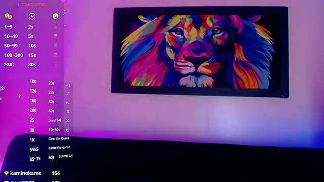 cristal villael  online show from February 19, 2026, 11:39 am