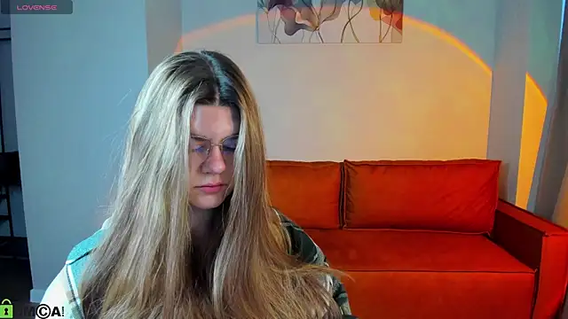 zoe j0y online show from March 7, 2026, 1:57 am