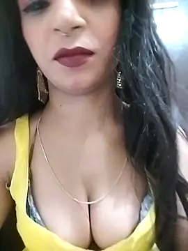 Miss Anamika   online show from April 17, 2026, 8:01 pm