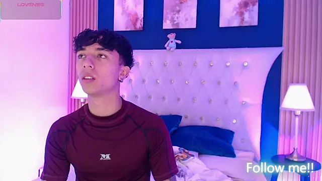 Aiden Rivers  online show from April 20, 2026, 1:14 pm