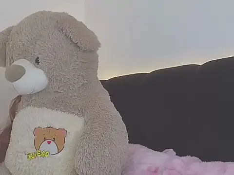 DollfaceInk online show from April 8, 2026, 8:53 pm