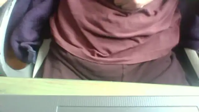 Snapshot of Abell99 chatting on February 16, 2026, 3:41 pm Abell99 online show from February 16, 2026, 3:41 pm