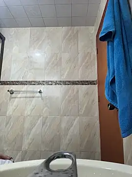 Aylin fire online show from March 11, 2026, 6:58 pm