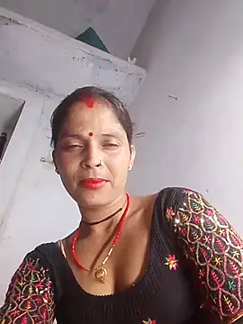 Snapshot of Hot_bh87 chatting on July 7, 2026, 4:44 pm Hot bh87 online show from July 7, 2026, 4:44 pm