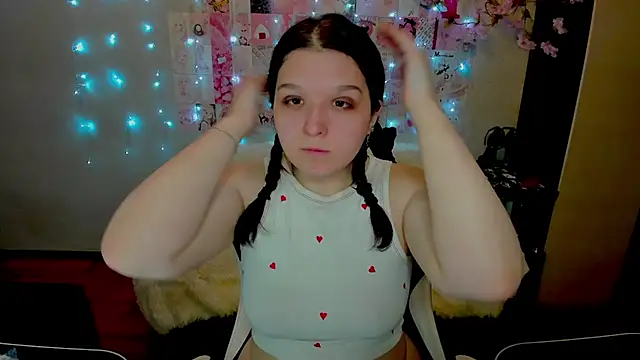 Kate Acid online show from April 15, 2026, 12:28 am