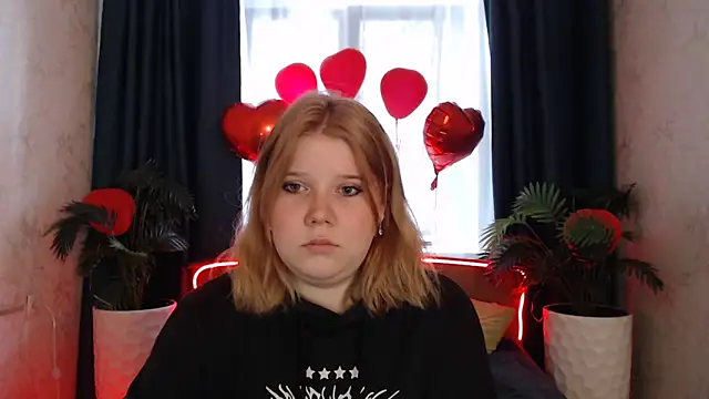 StripGyrl online show from March 5, 2026, 8:21 am