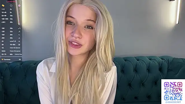 PrincessSwelgart online show from June 8, 2026, 3:34 pm