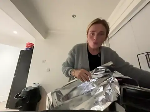 jadey19x online show from March 6, 2026, 7:43 pm