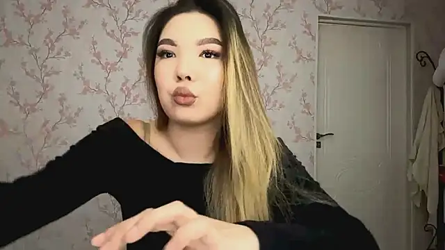 Elina Mottel online show from March 10, 2026, 10:09 am