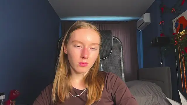 Anna Kare online show from April 22, 2026, 1:56 pm