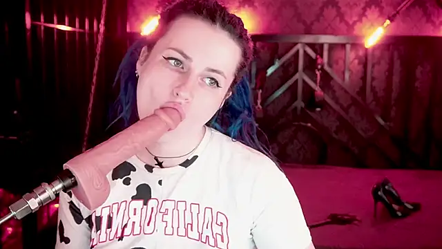 AlisaGracee online show from April 10, 2026, 5:56 am