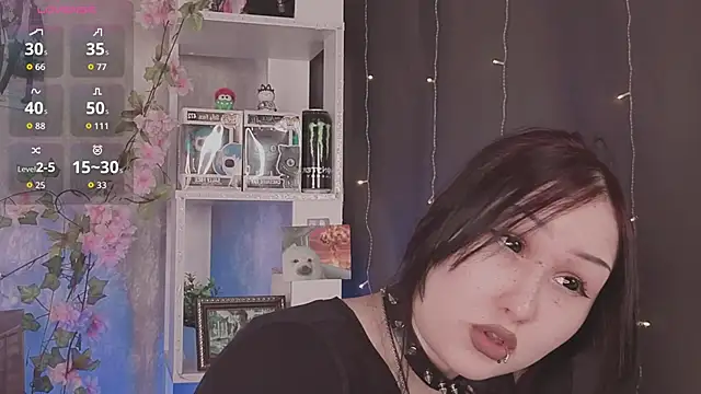 ThoraHaring online show from April 20, 2026, 4:04 am