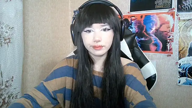 MilaTyan online show from March 25, 2026, 6:36 pm