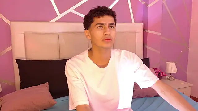 Dark Sultan online show from February 16, 2026, 9:33 pm