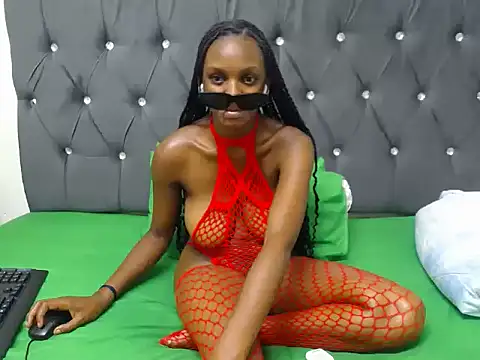 HornyLilHoney online show from February 25, 2026, 4:49 pm