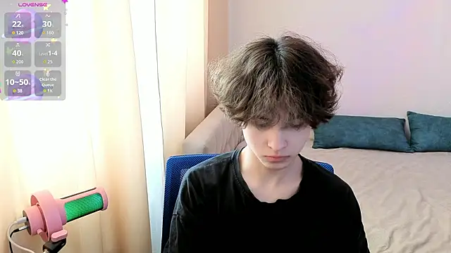 Snapshot of _LukaHayes_ chatting on March 9, 2026, 11:14 am LukaHayes online show from March 9, 2026, 11:14 am