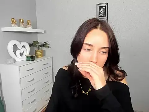 AdeleSolo online show from February 20, 2026, 6:26 am