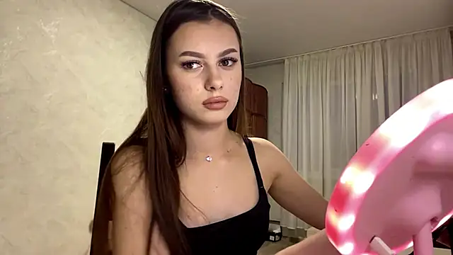 StephaniCute online show from April 22, 2026, 3:46 pm