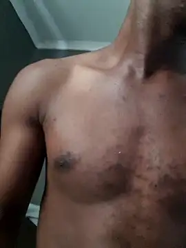 DeclawedPoise online show from March 19, 2026, 6:50 am