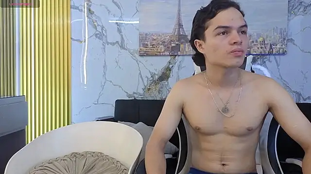 Ebony and boy pm online show from March 11, 2026, 9:43 pm