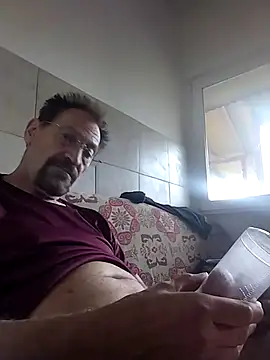 Snapshot of Costy601 chatting on April 29, 2026, 1:04 pm Costy601 online show from April 29, 2026, 1:04 pm