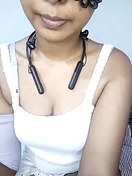 ASHANYA JAYASOORIYA online show from April 20, 2026, 5:21 am