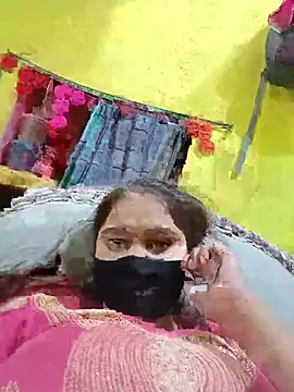 Snapshot of Cute_Mahek99 chatting on July 22, 2026, 10:45 pm Cute Mahek99 online show from July 22, 2026, 10:45 pm