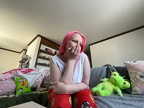 pinkhairfun16 online show from March 1, 2026, 3:36 pm