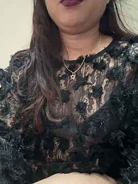 Snapshot of meenu_cuties chatting on April 30, 2026, 12:50 am meenu cuties online show from April 30, 2026, 12:50 am