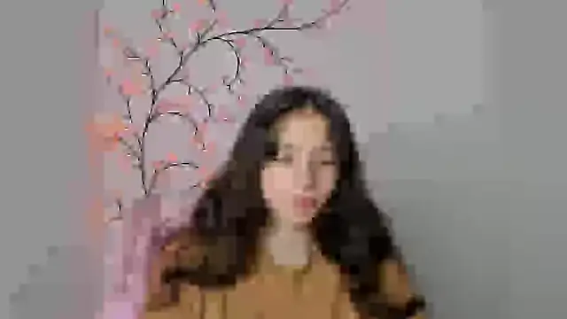 Snapshot of KissMeJulia chatting on May 17, 2026, 5:27 am KissMeJulia online show from May 17, 2026, 5:27 am