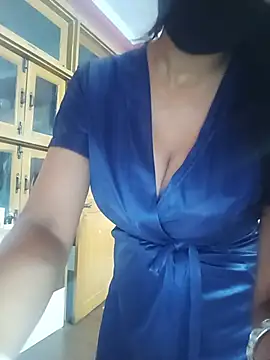 Snapshot of Sweet_sonii chatting on July 9, 2026, 4:05 am Sweet sonii online show from July 9, 2026, 4:05 am