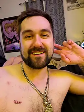 LargeLith online show from April 21, 2026, 2:51 am