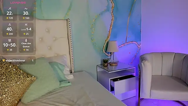 milkavelvett online show from March 2, 2026, 3:52 pm