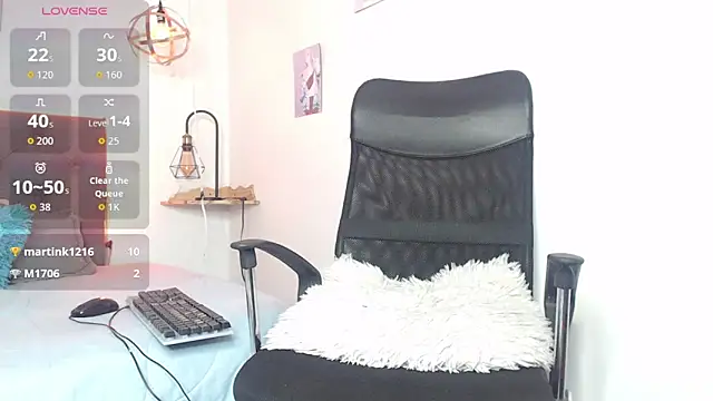 CHERRY DARCK online show from March 8, 2026, 2:21 pm